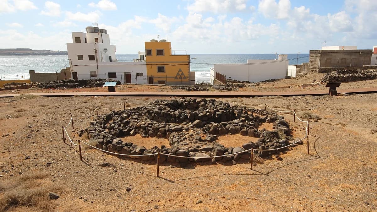 Yacimiento Arqueológico “La Guancha, El Agujero y Bocabarranco”